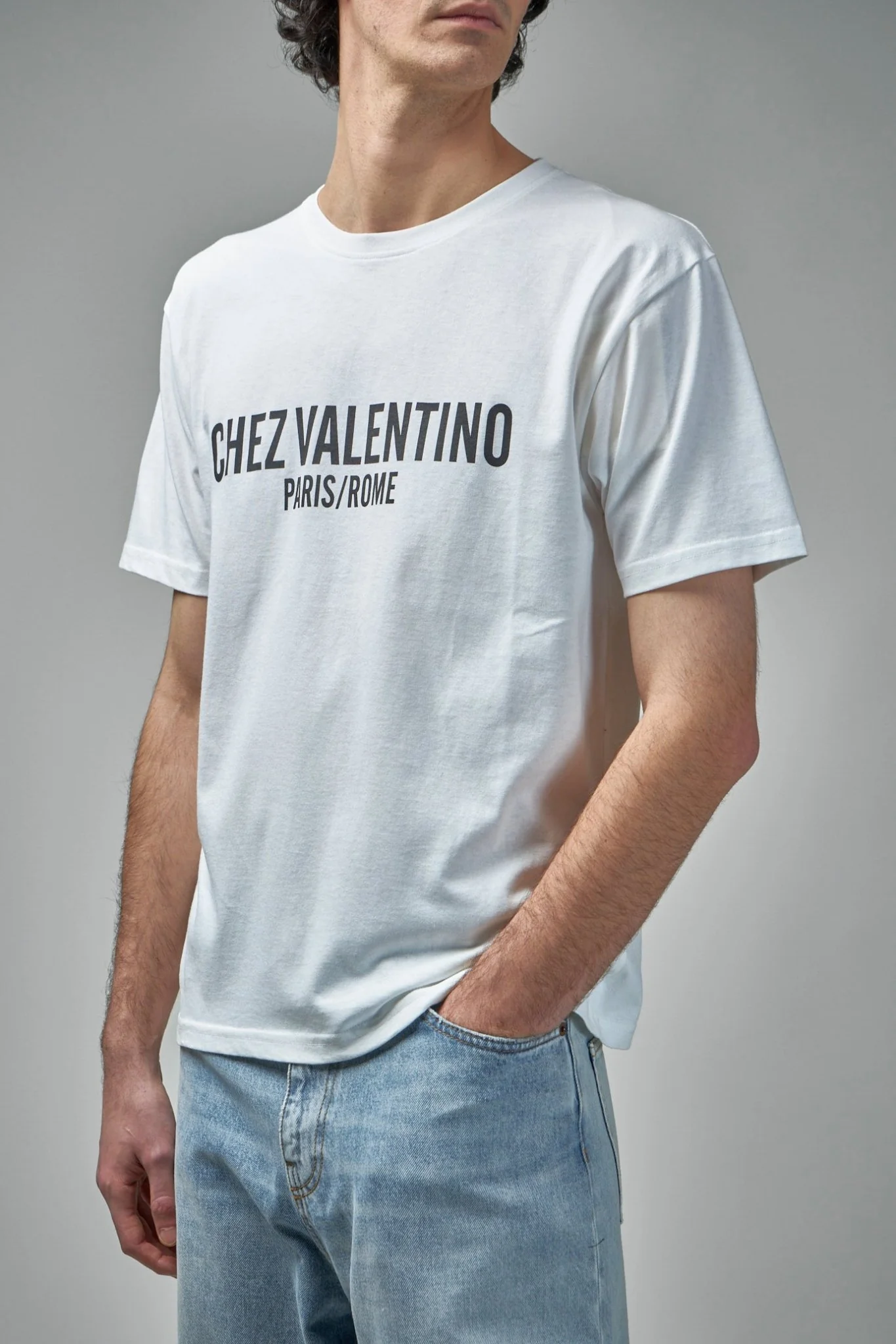 T-shirt with Contrasting Brand Print - Image 4