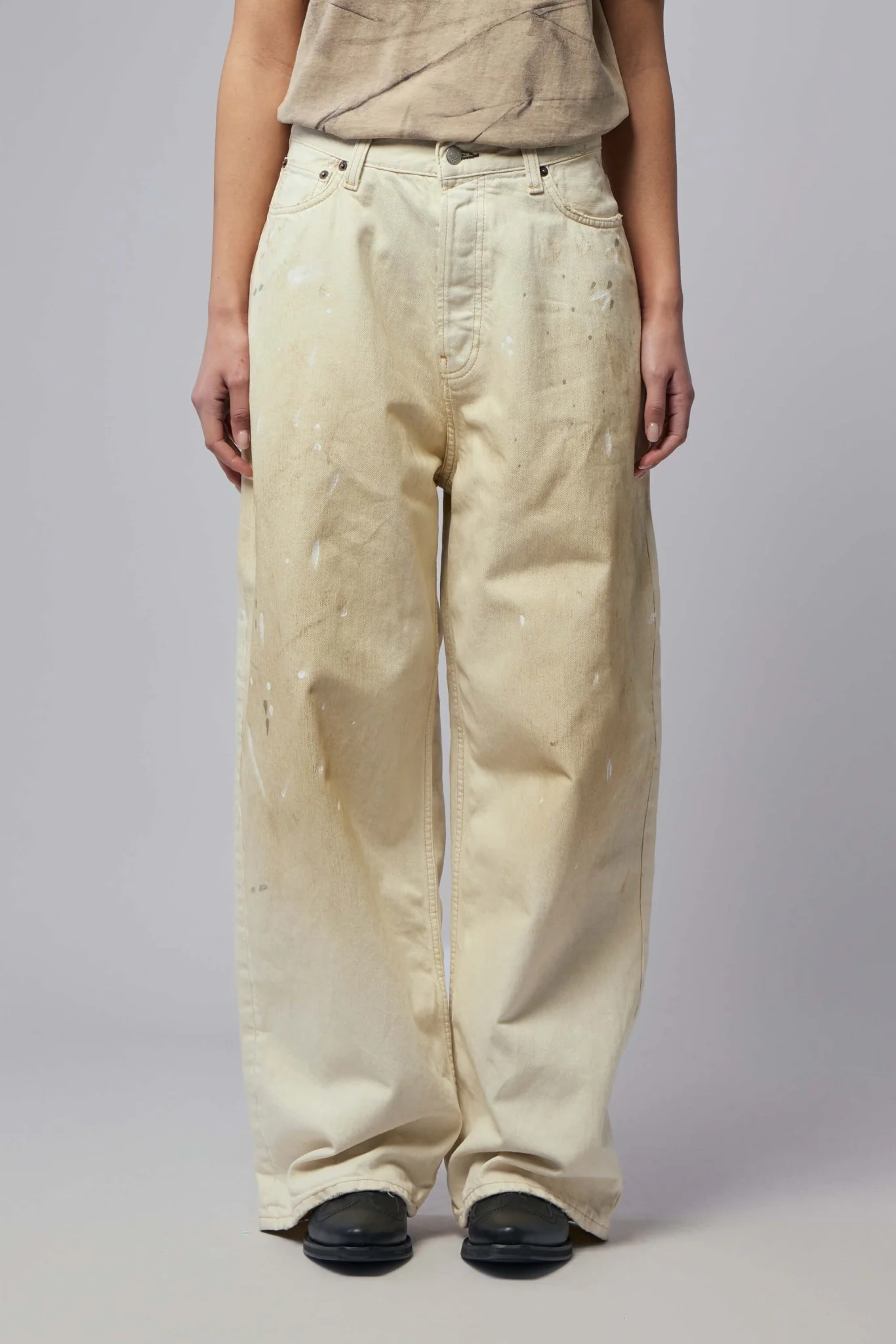2023 U White Trafalgar Leather - Image 2