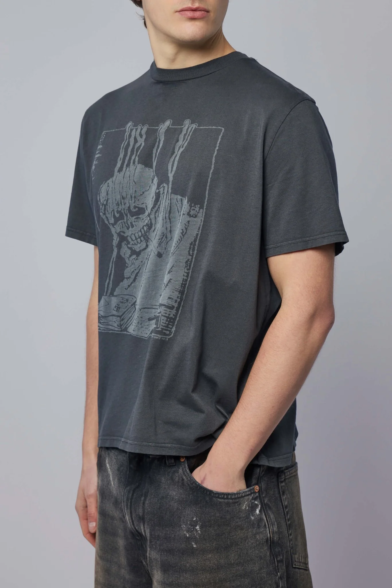 Box T-shirt Angry Fan Mail Print - Image 3