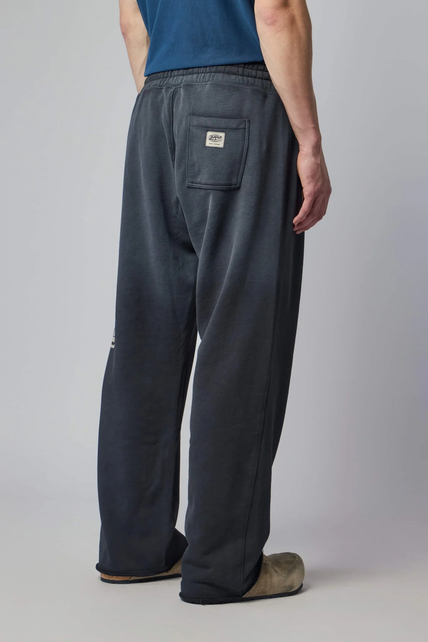 College Sweatpants - Image 6