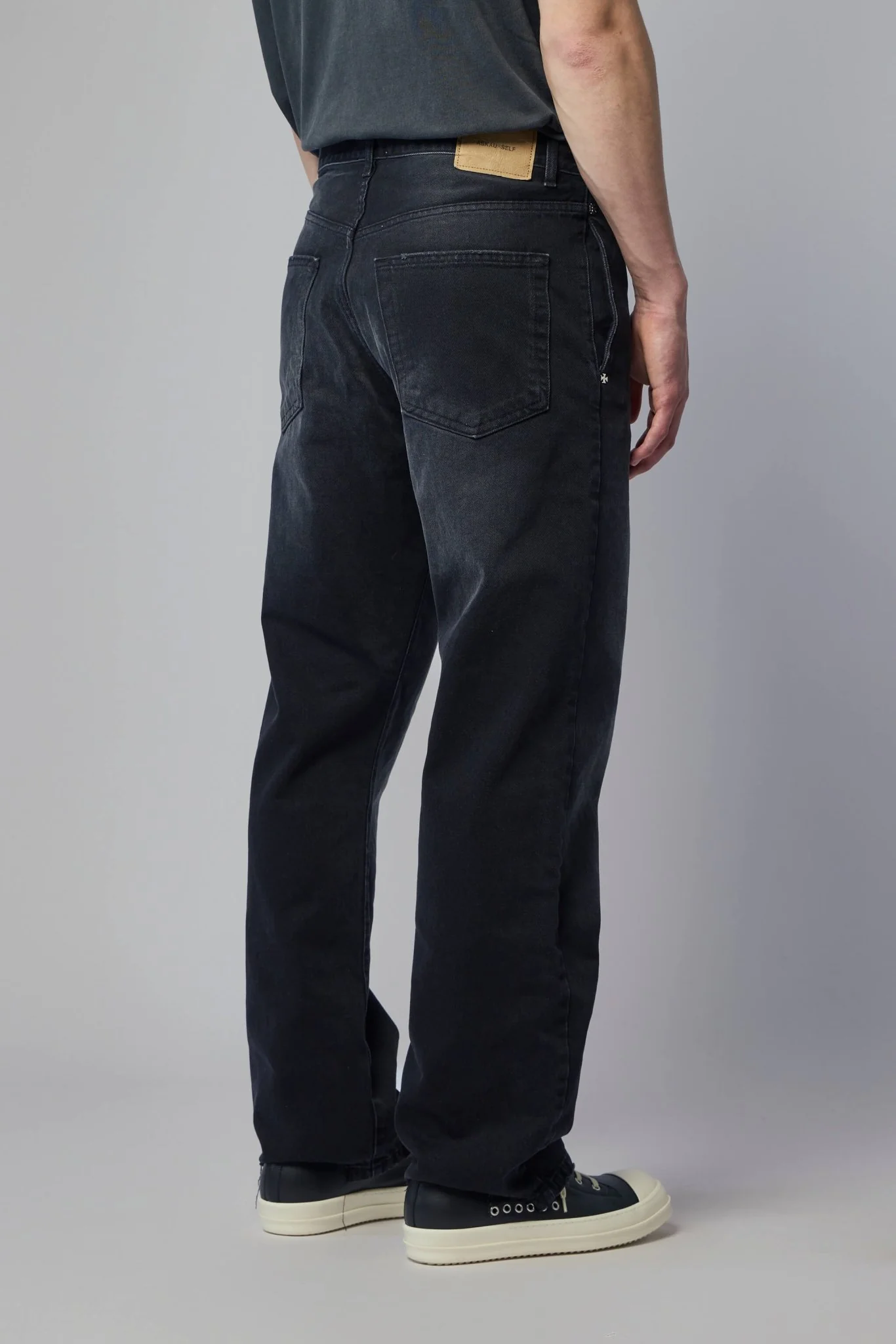 Cross Patch Baggy Jeans - Image 5