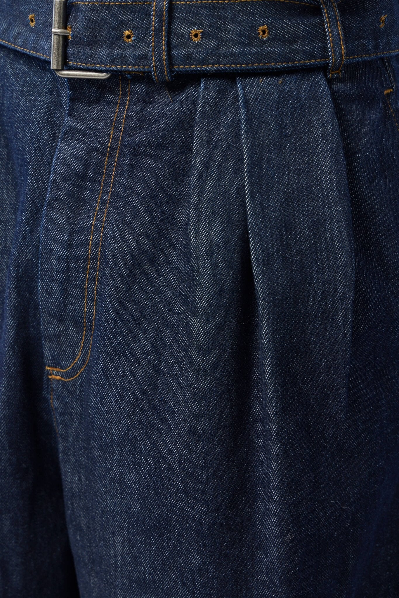 Wide Pleated Jeans - Image 4