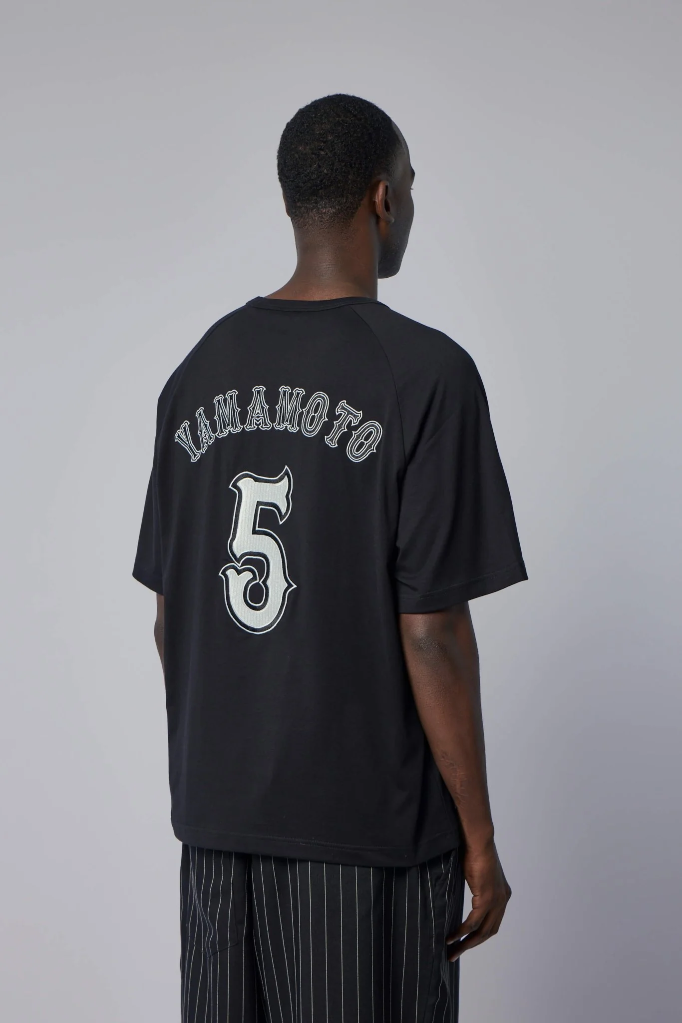 El5 Gfx SS Tee Black - Image 5