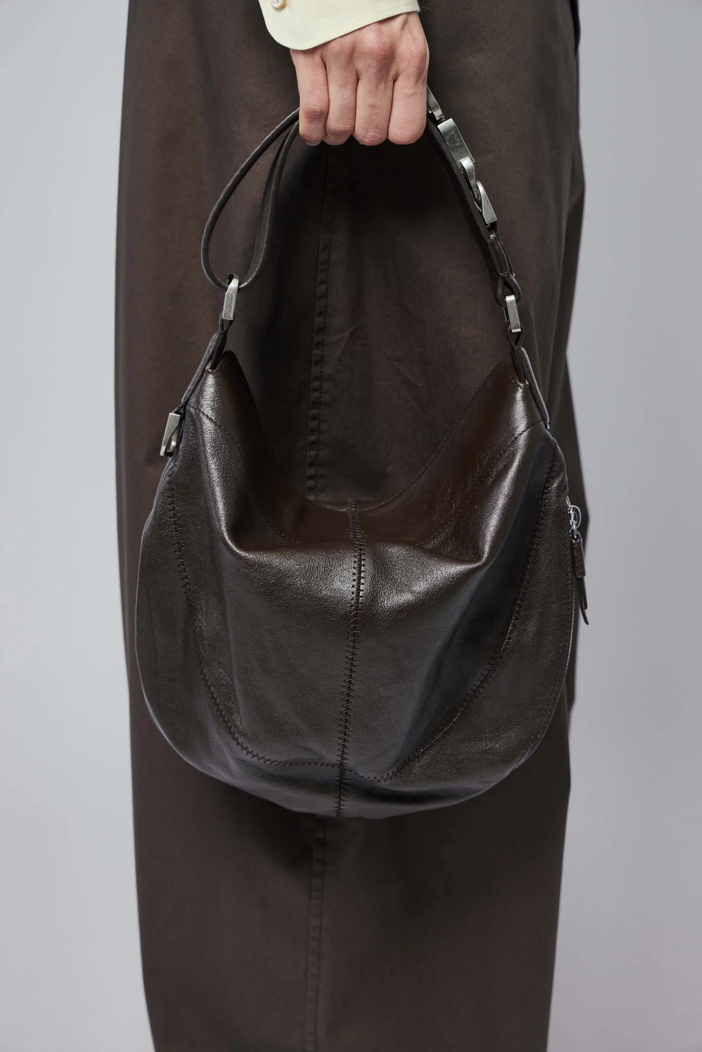 Hobo Quiver Clip Bag - Image 6