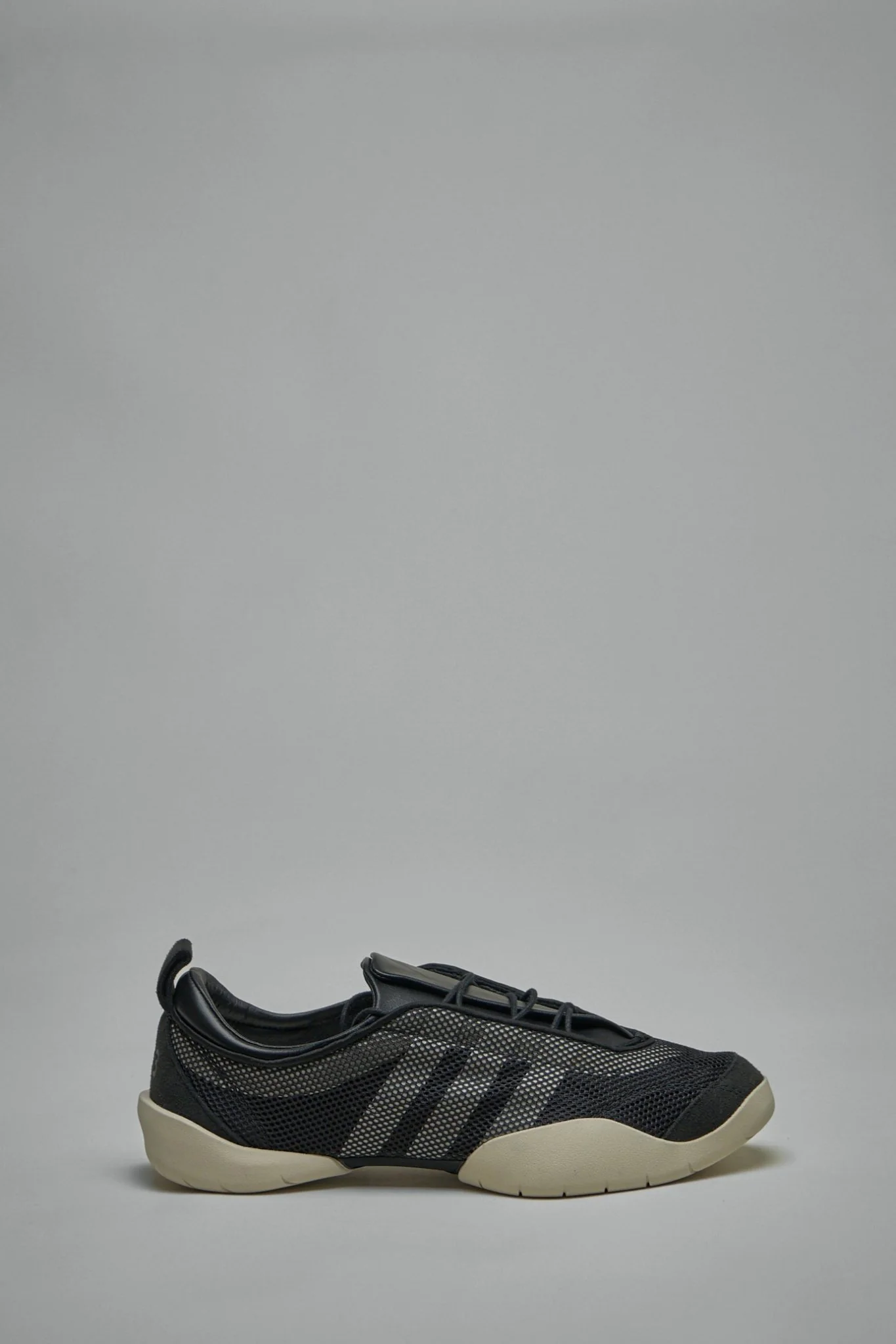 Regu Low Top Sneakers