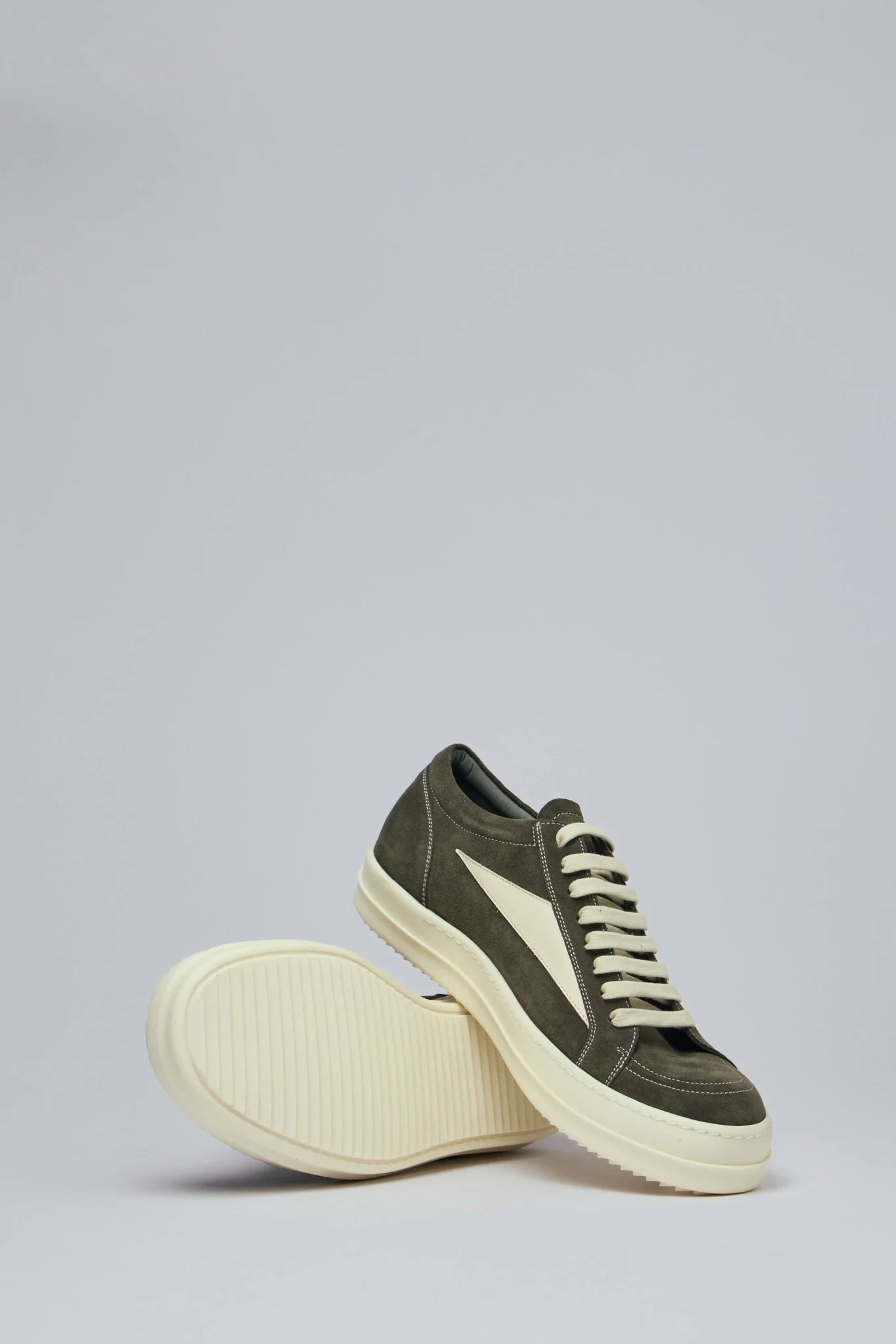 Suede Vintage Sneakers - Image 5