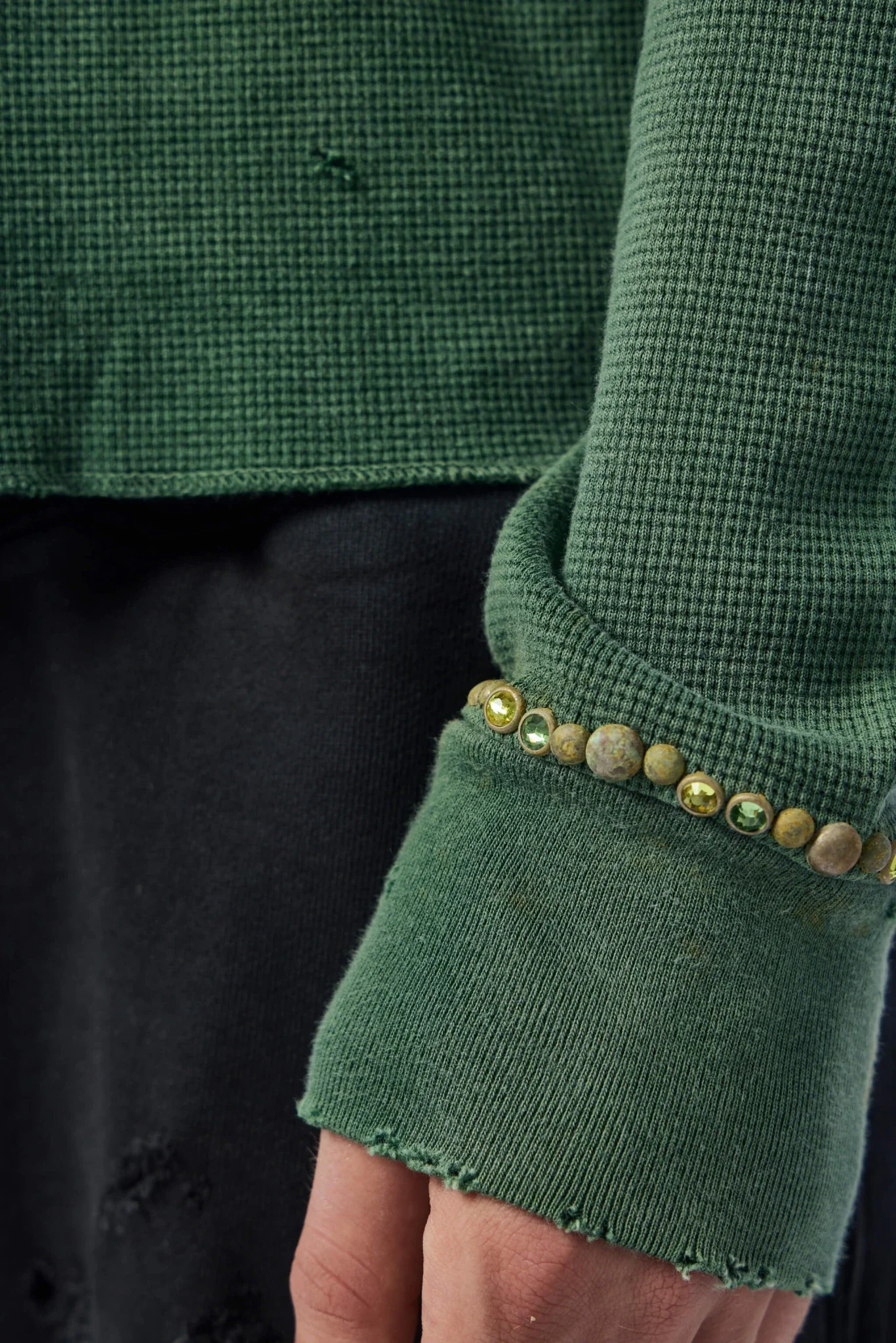 Logo Thermal W/ Studs - Image 7