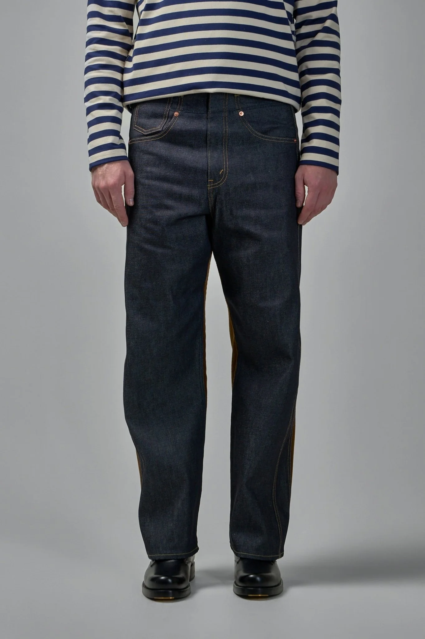 Contrast Panel Jeans - Image 3