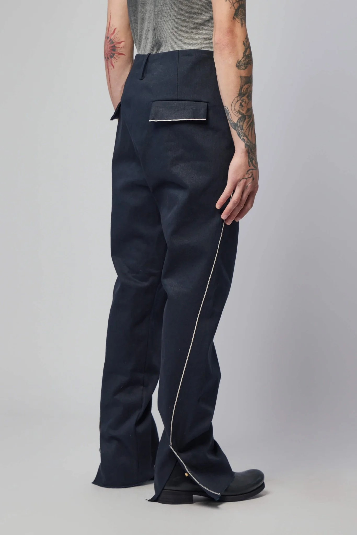 Men's Purgatory Selvedge-line Trousers With 925 Silver Hook Closer - Image 5