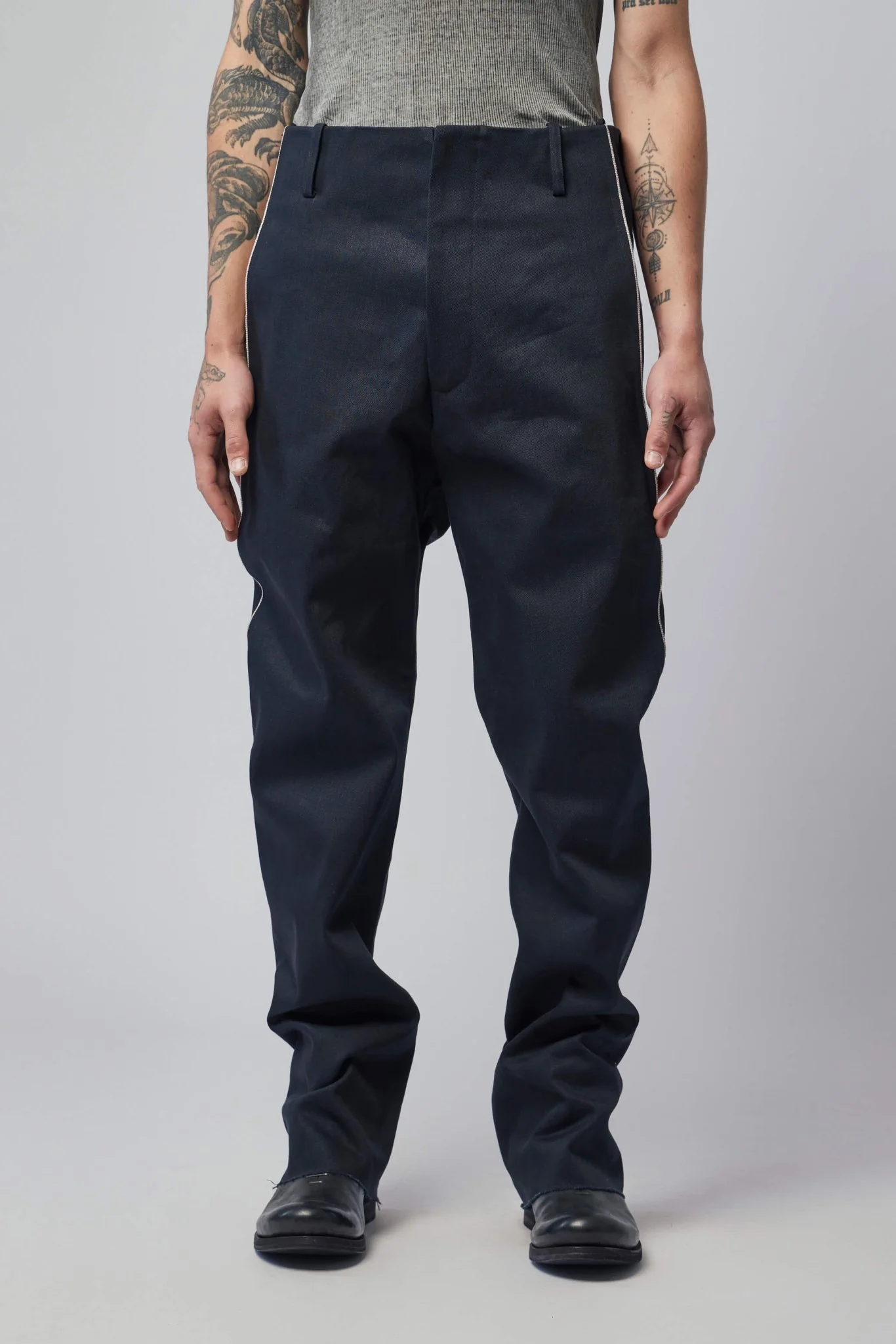 Men's Purgatory Selvedge-line Trousers With 925 Silver Hook Closer - Image 9