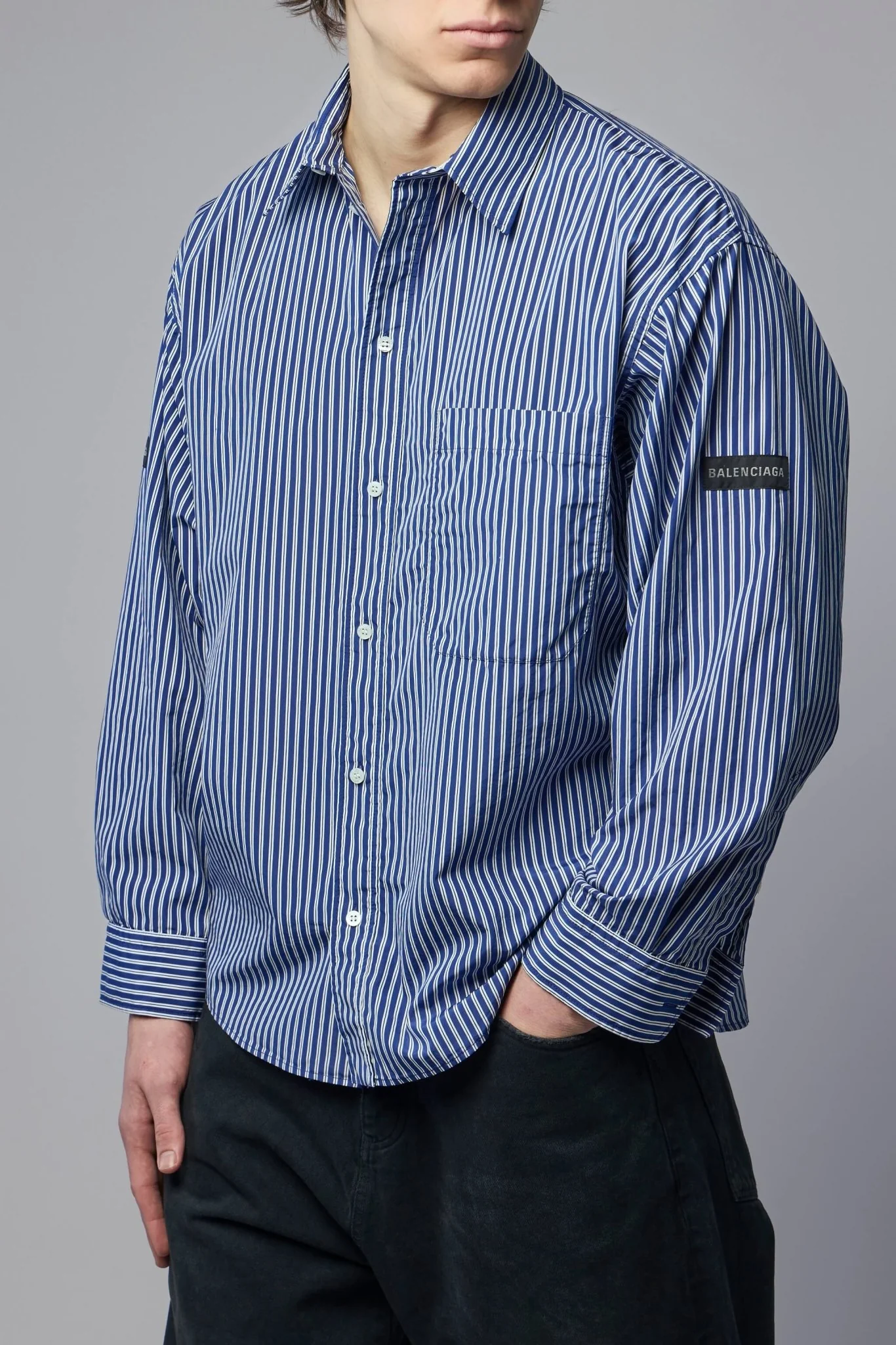 Oversized Shirt Navy White Stripes - Image 3
