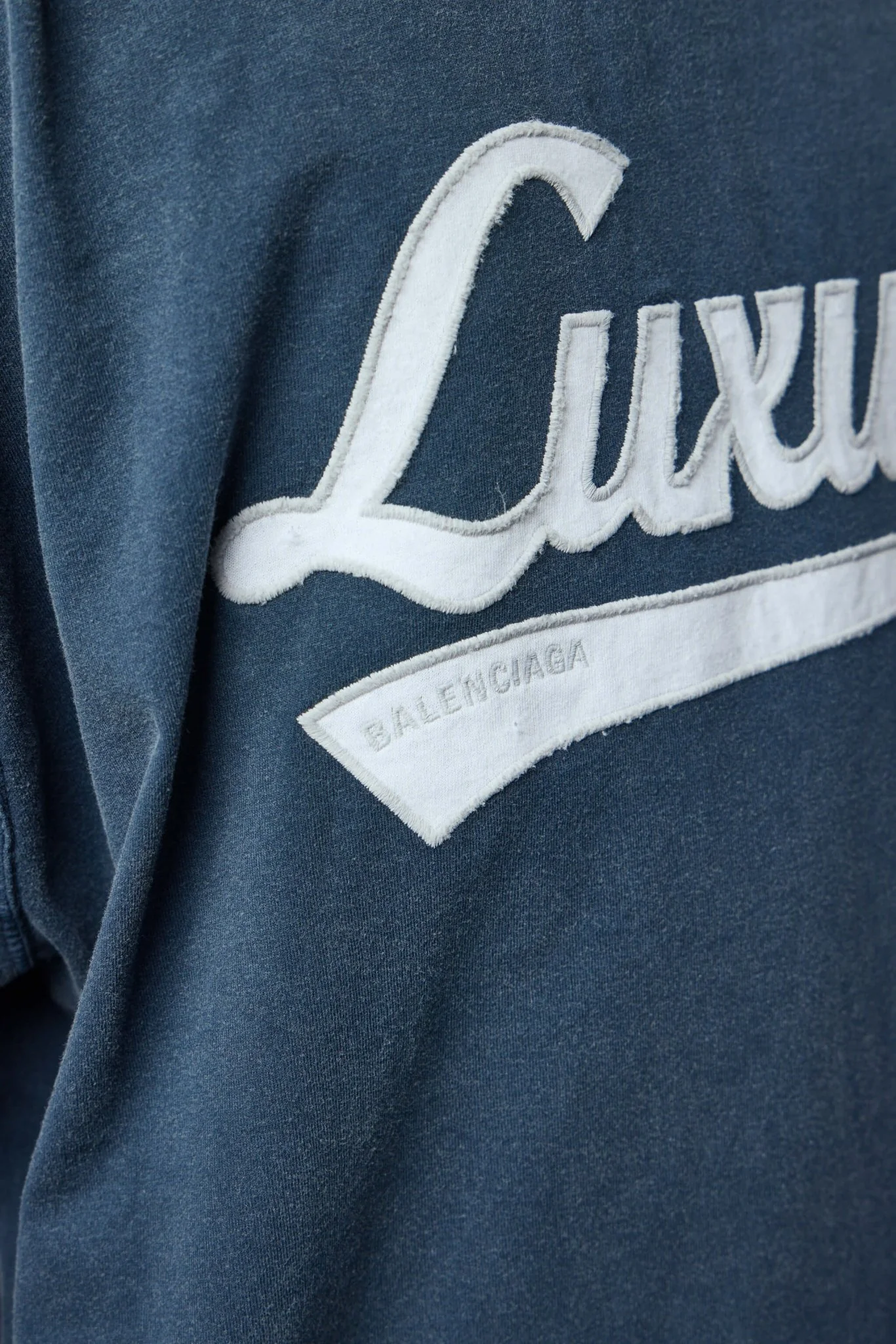 Luxury Script Oversized T-shirt - Image 4
