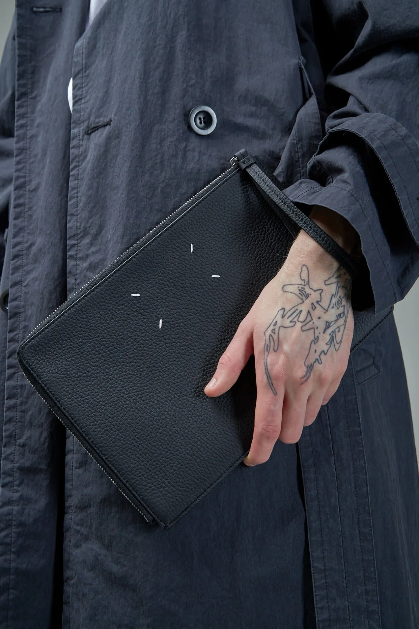 11 Clutch Bag - Image 2