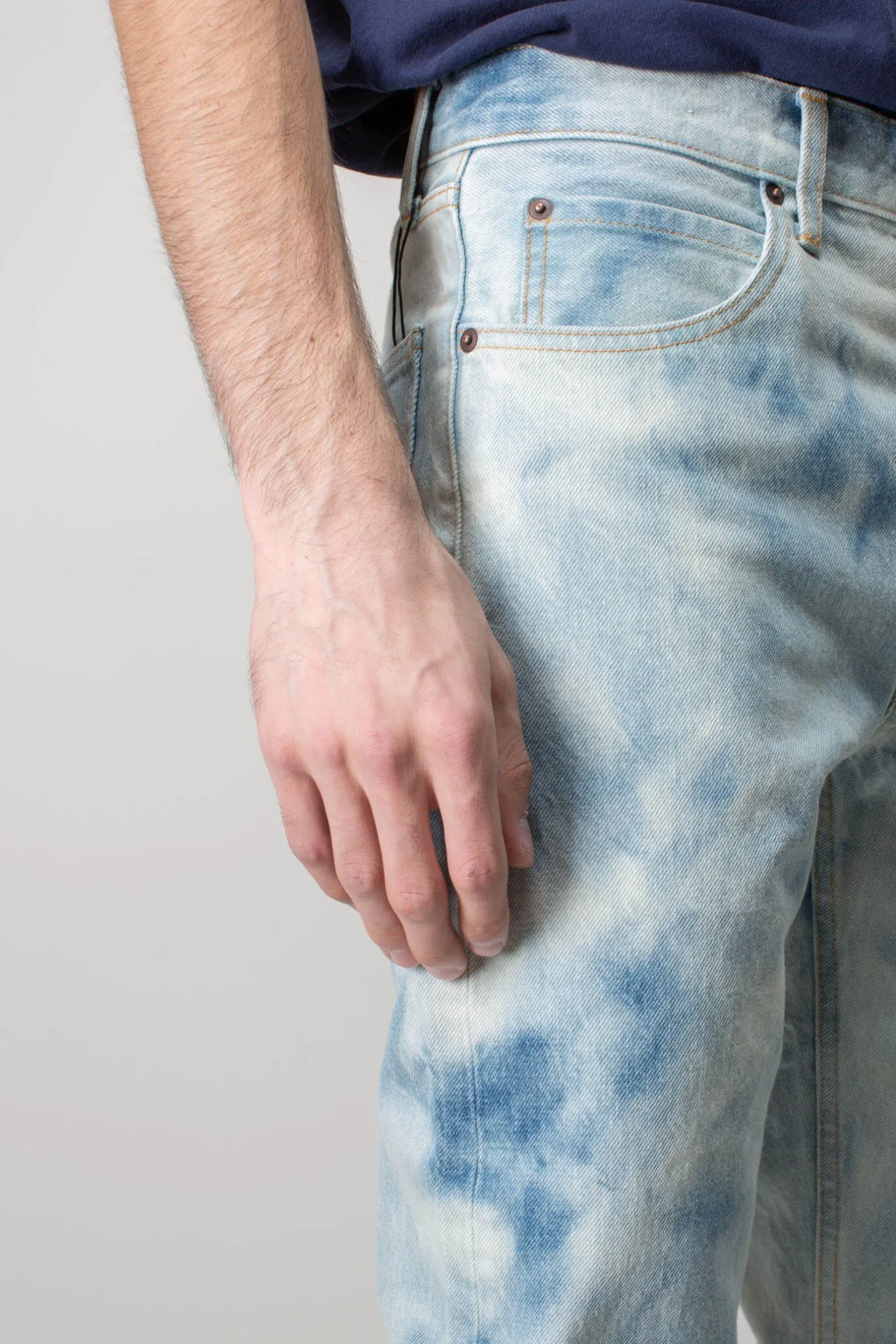 Signature Slim Cut Jean - Image 4
