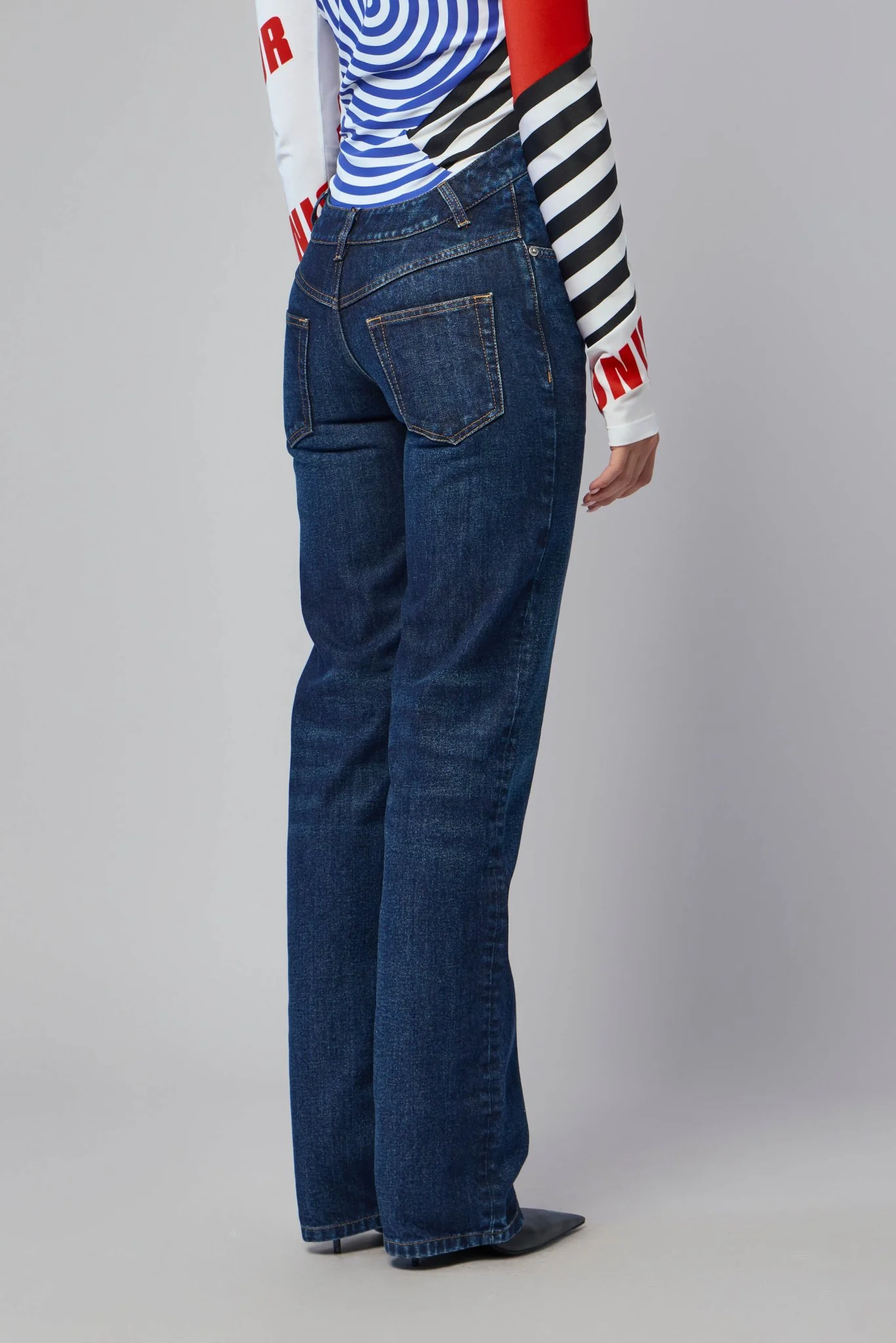 Straight Leg Denim Pant With Curvy Waistband - Image 4