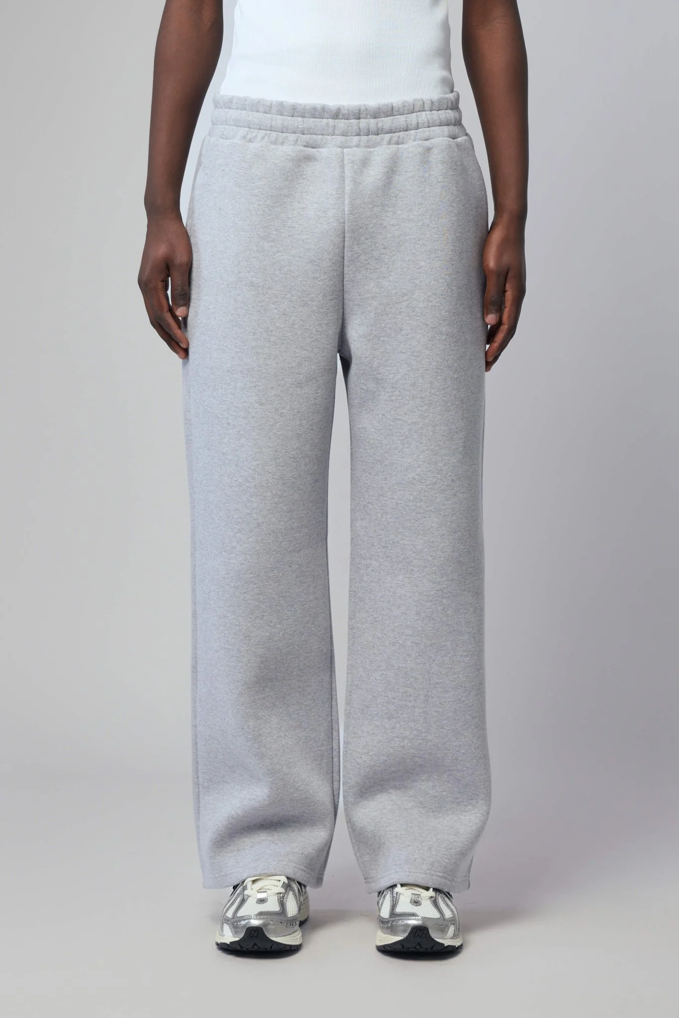V2 Stacks Sweat Pants - Image 2