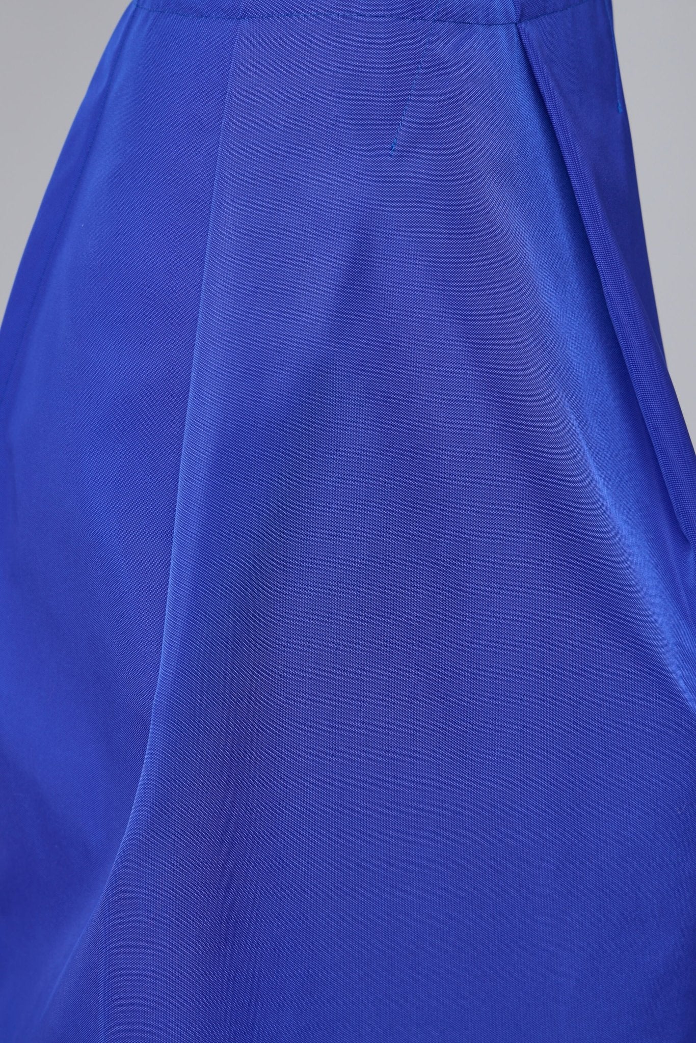 Wide Skirt, Assymetrical Waist - Image 4